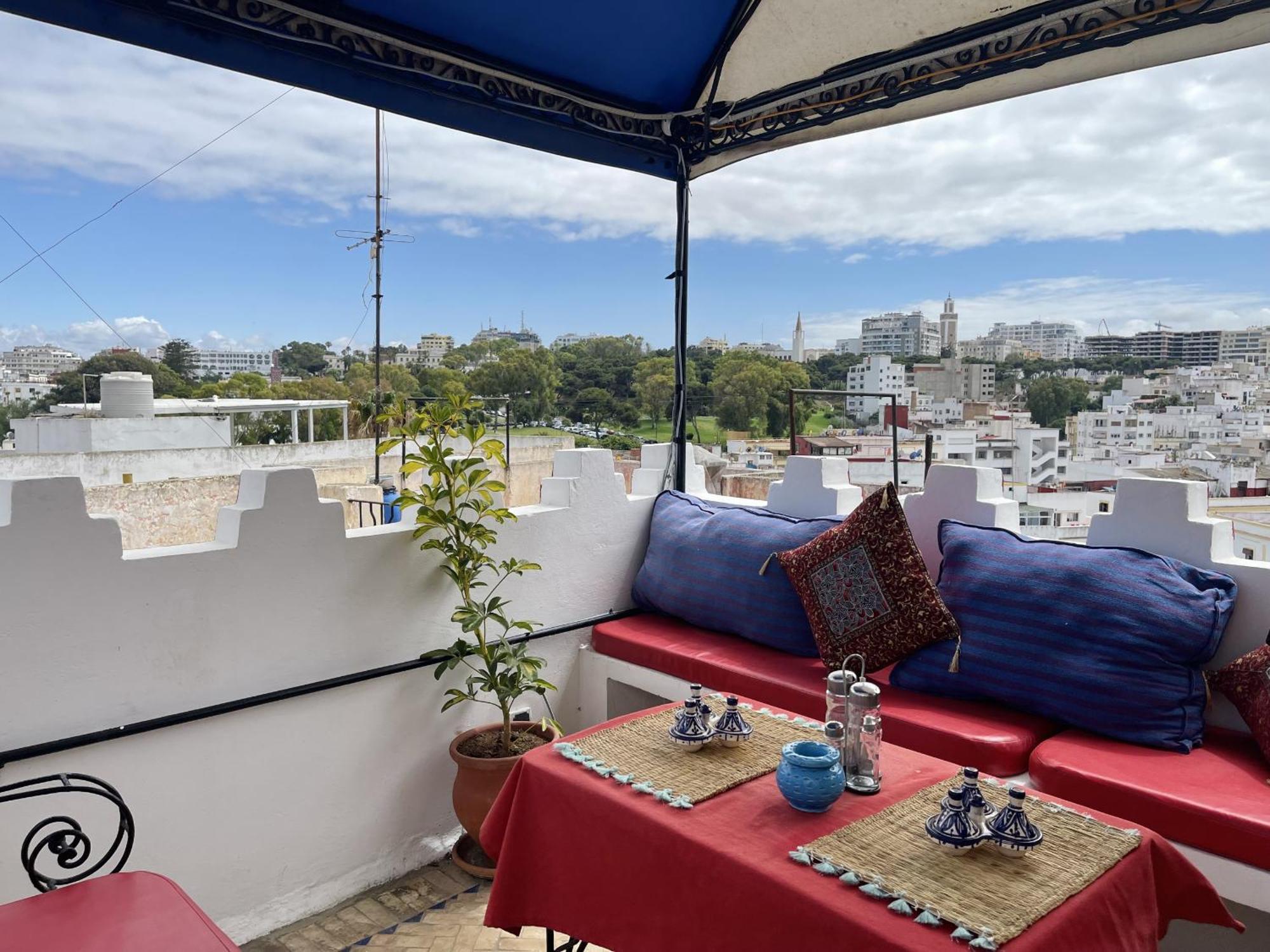 Dar Chefchaouen - Jebha Room Tangier Bagian luar foto